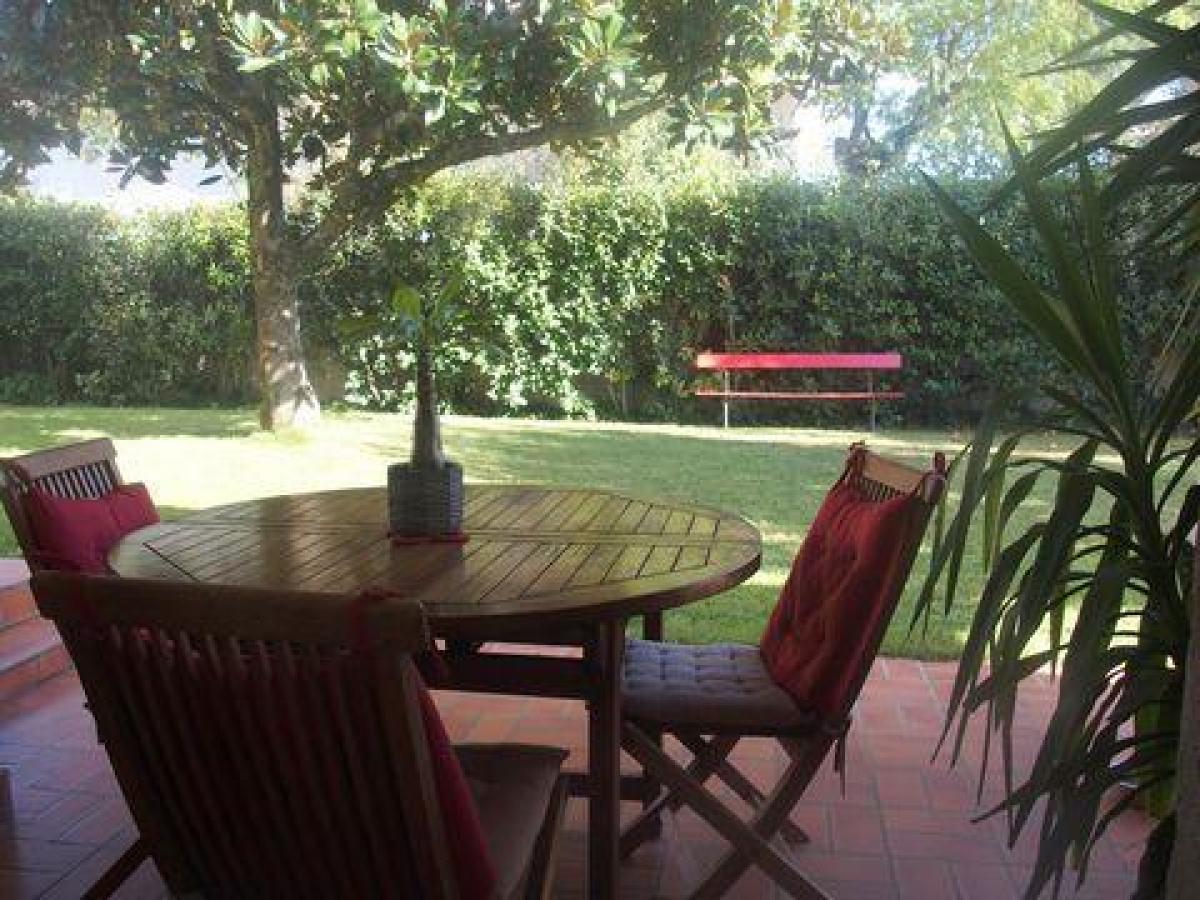 Picture of Home For Sale in Gradignan, Aquitaine, France