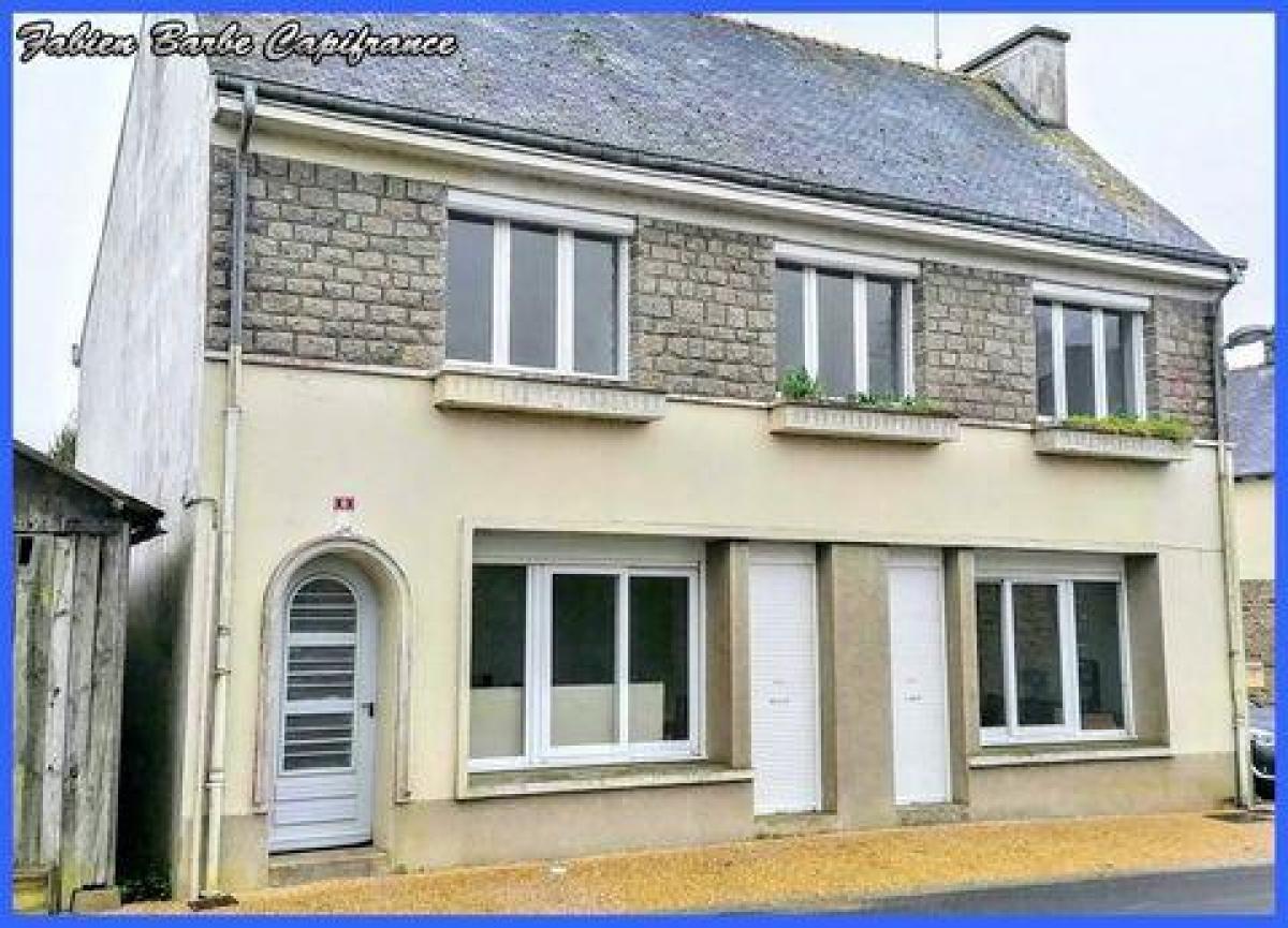 Picture of Home For Sale in Mauron, Bretagne, France