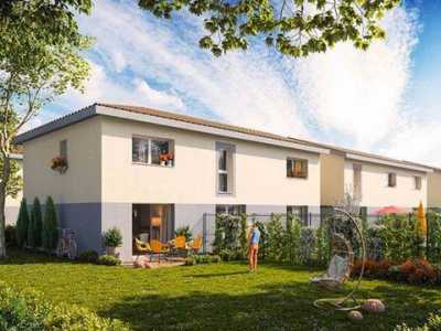 Home For Sale in Parempuyre, France