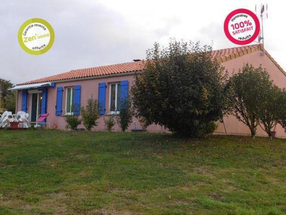 Picture of Home For Sale in Nontron, Aquitaine, France