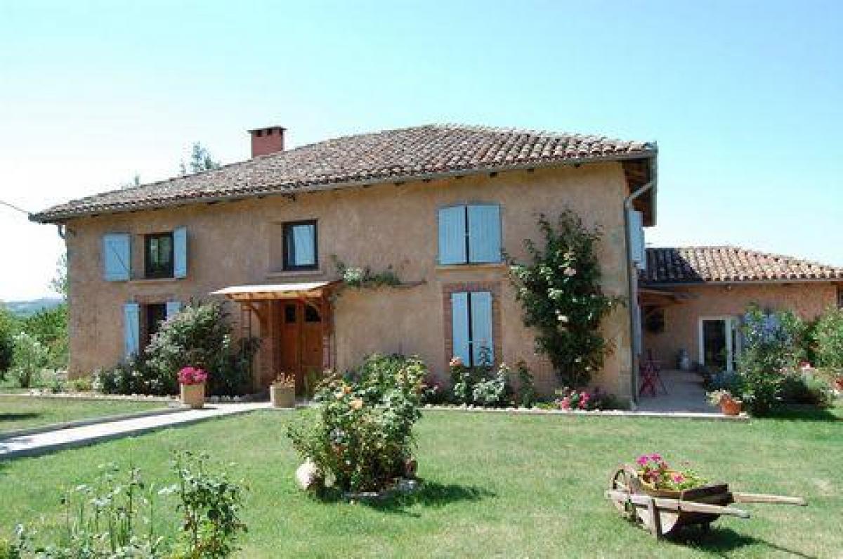 Picture of Home For Sale in L'Isle En Dodon, Midi Pyrenees, France