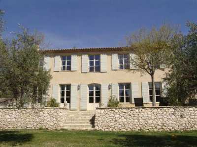 Home For Rent in Aix En Provence, France