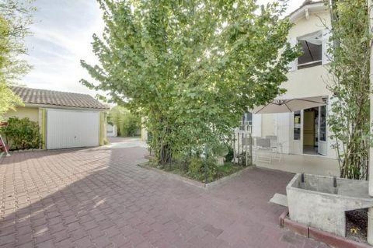 Picture of Home For Sale in Coutras, Aquitaine, France