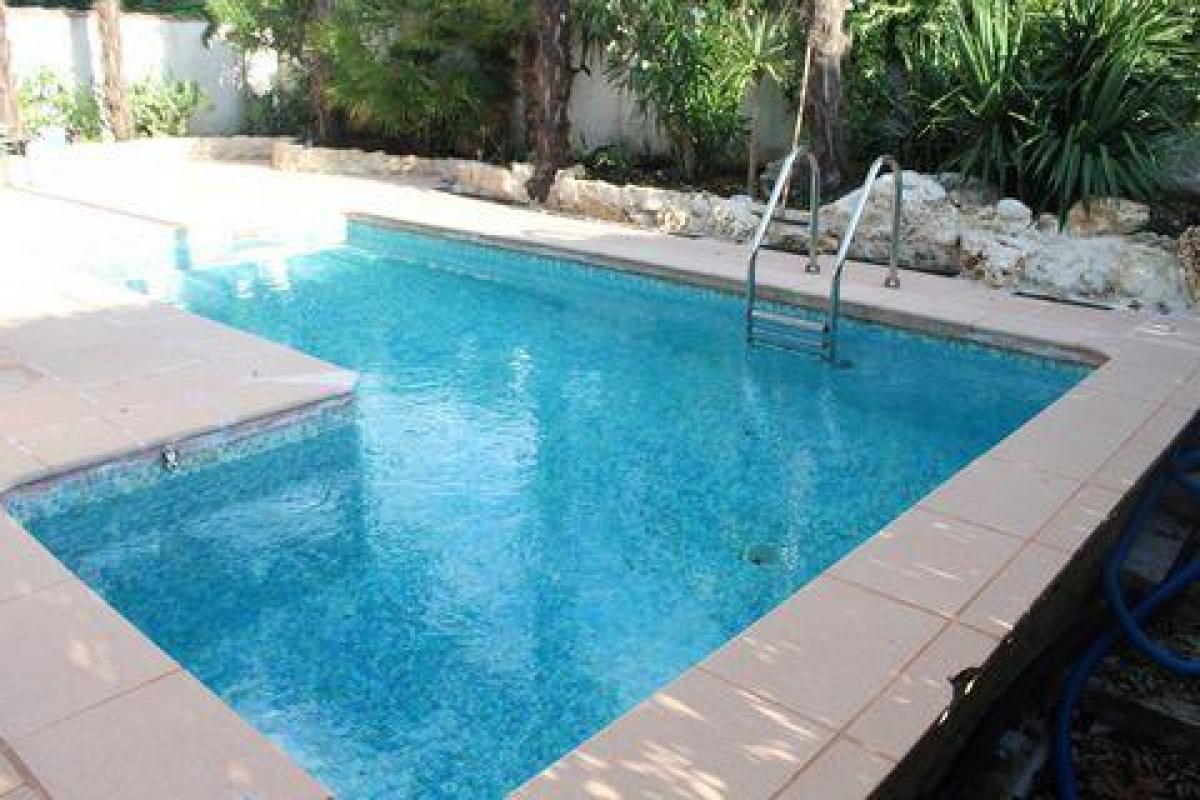 Picture of Home For Sale in Angouleme, Poitou Charentes, France