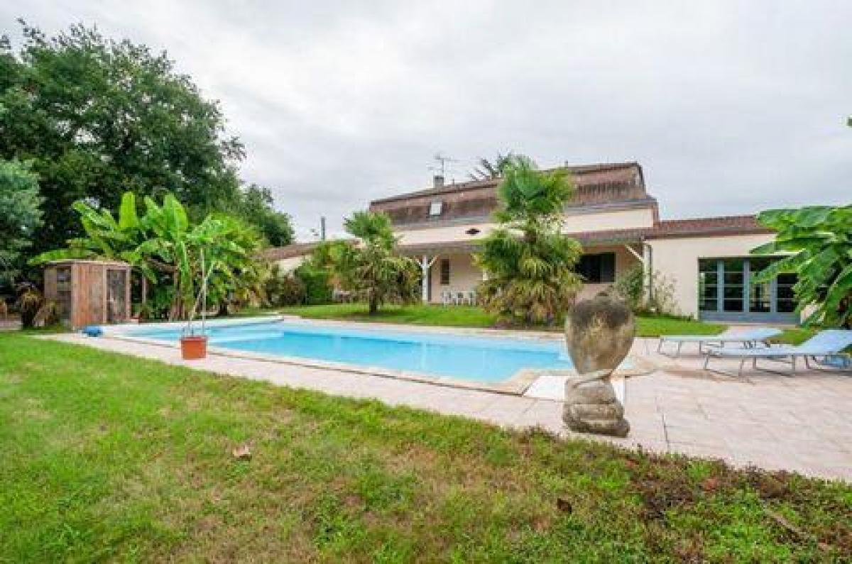 Picture of Home For Sale in Fauguerolles, Aquitaine, France