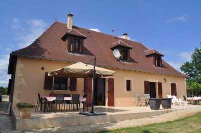 Home For Sale in Saint Cyprien, France