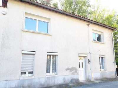 Home For Sale in Saint Mesmin, France