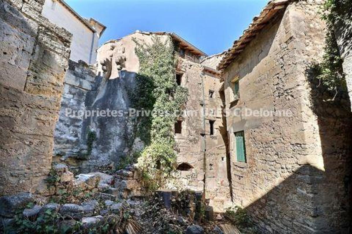 Picture of Home For Sale in Uzes, Languedoc Roussillon, France
