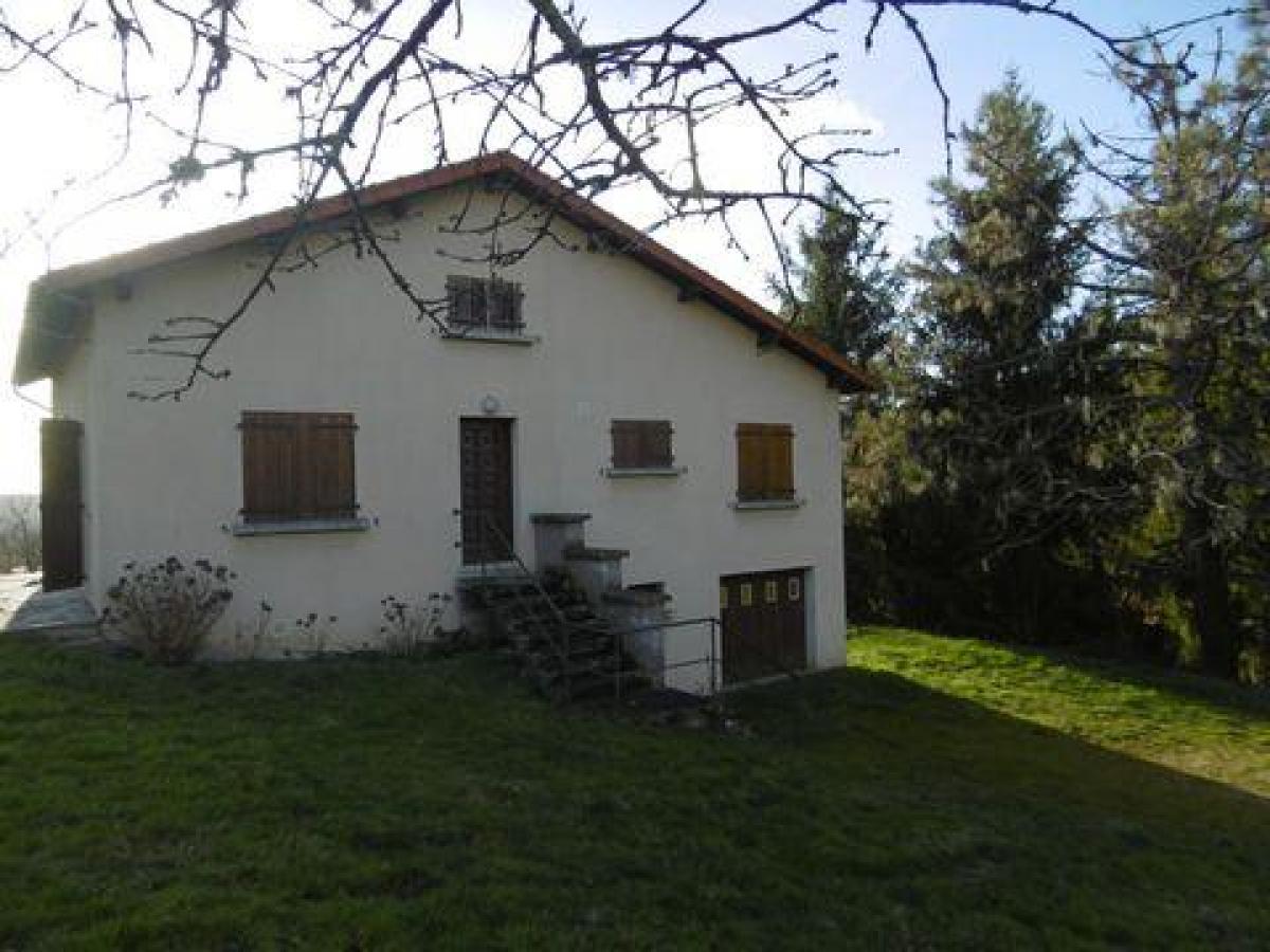 Picture of Home For Sale in Thiers, Auvergne, France