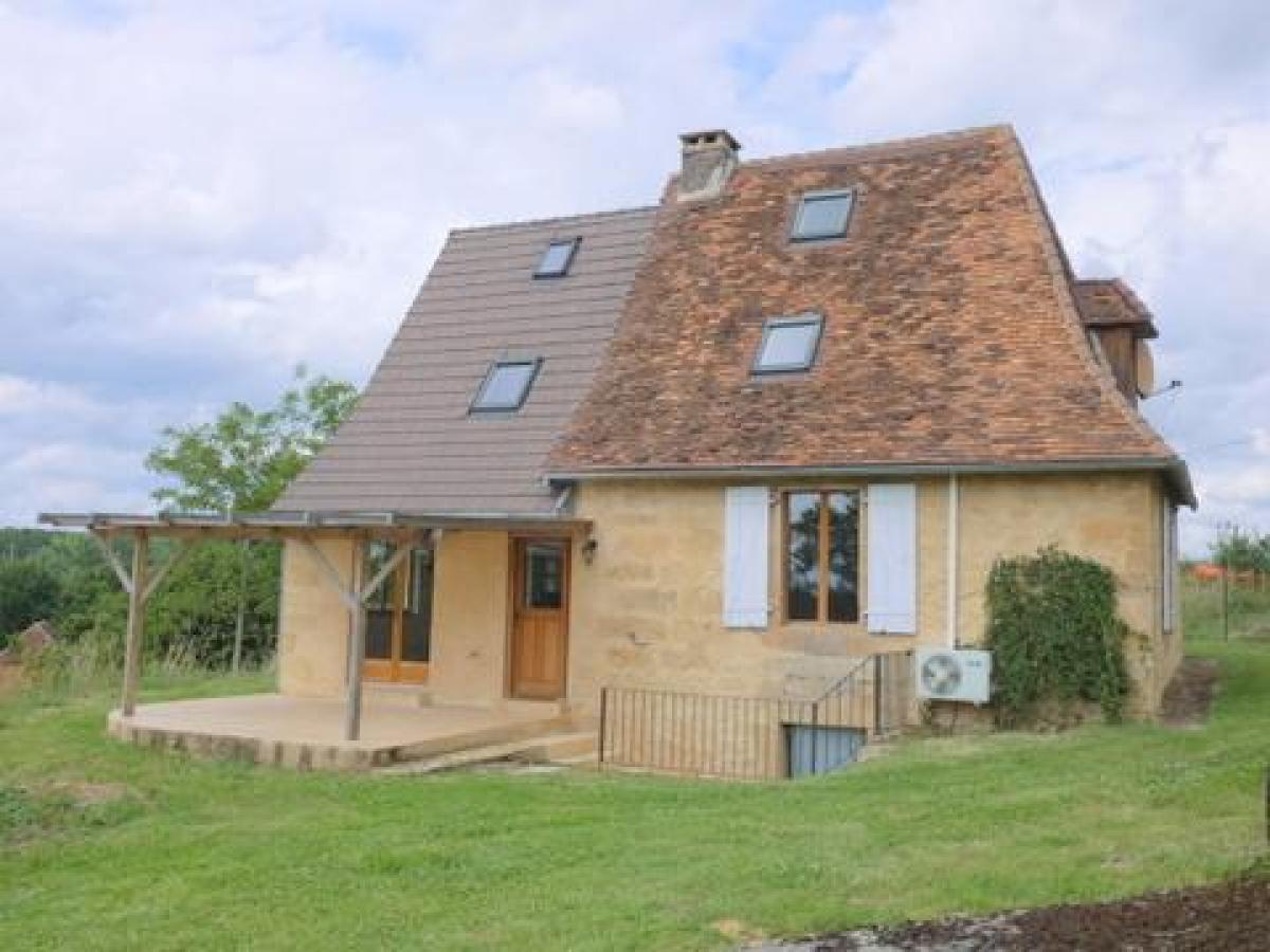 Picture of Home For Sale in Anlhiac, Dordogne, France
