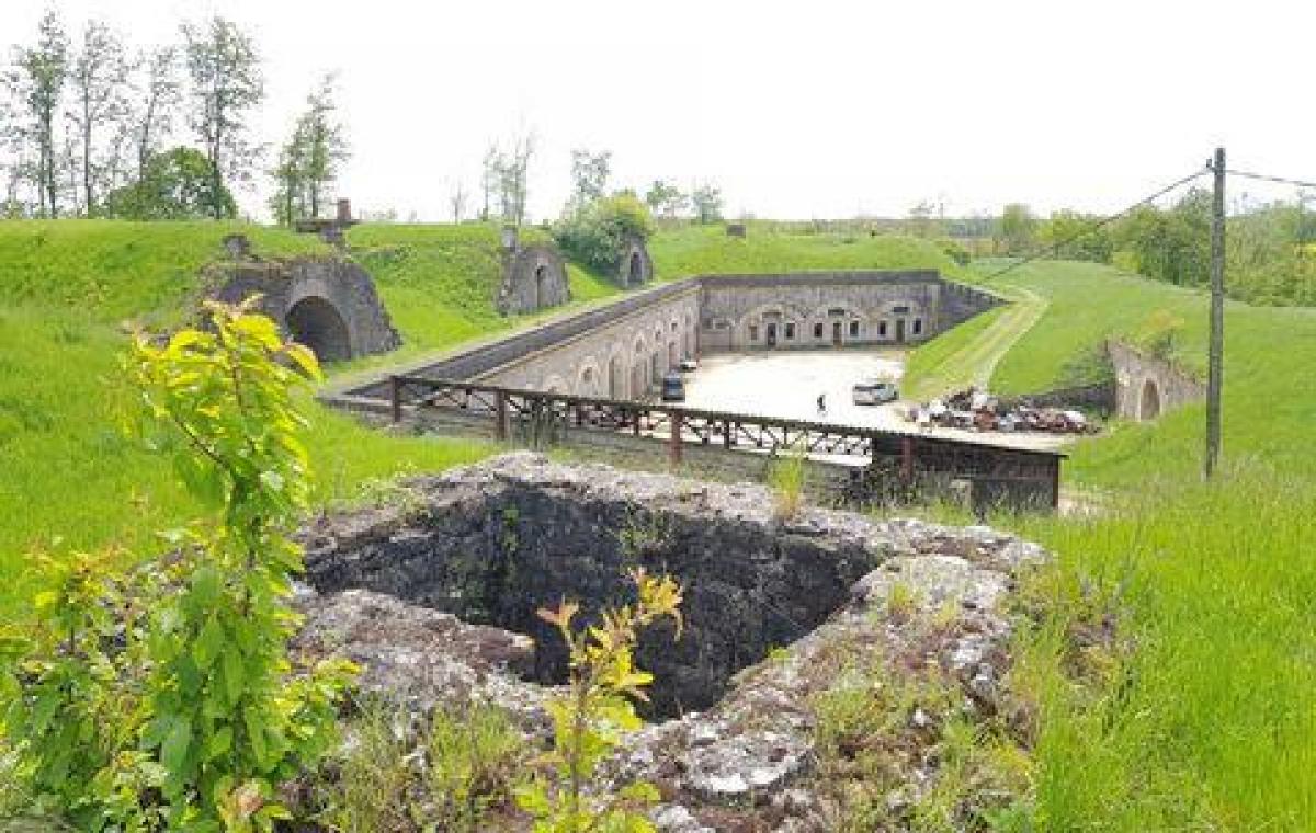 Picture of Home For Sale in Montlandon, Centre, France
