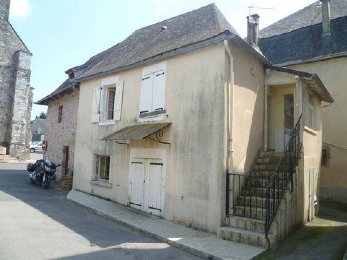 Picture of Home For Sale in Beynat, Limousin, France