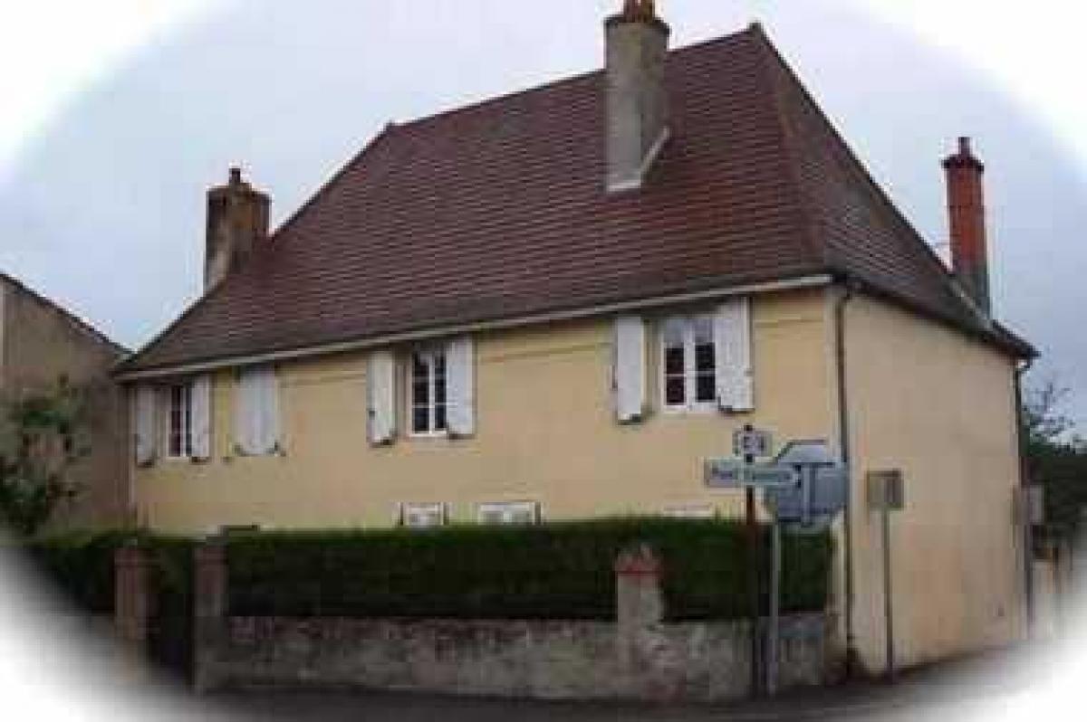 Picture of Home For Sale in Chambilly, Bourgogne, France