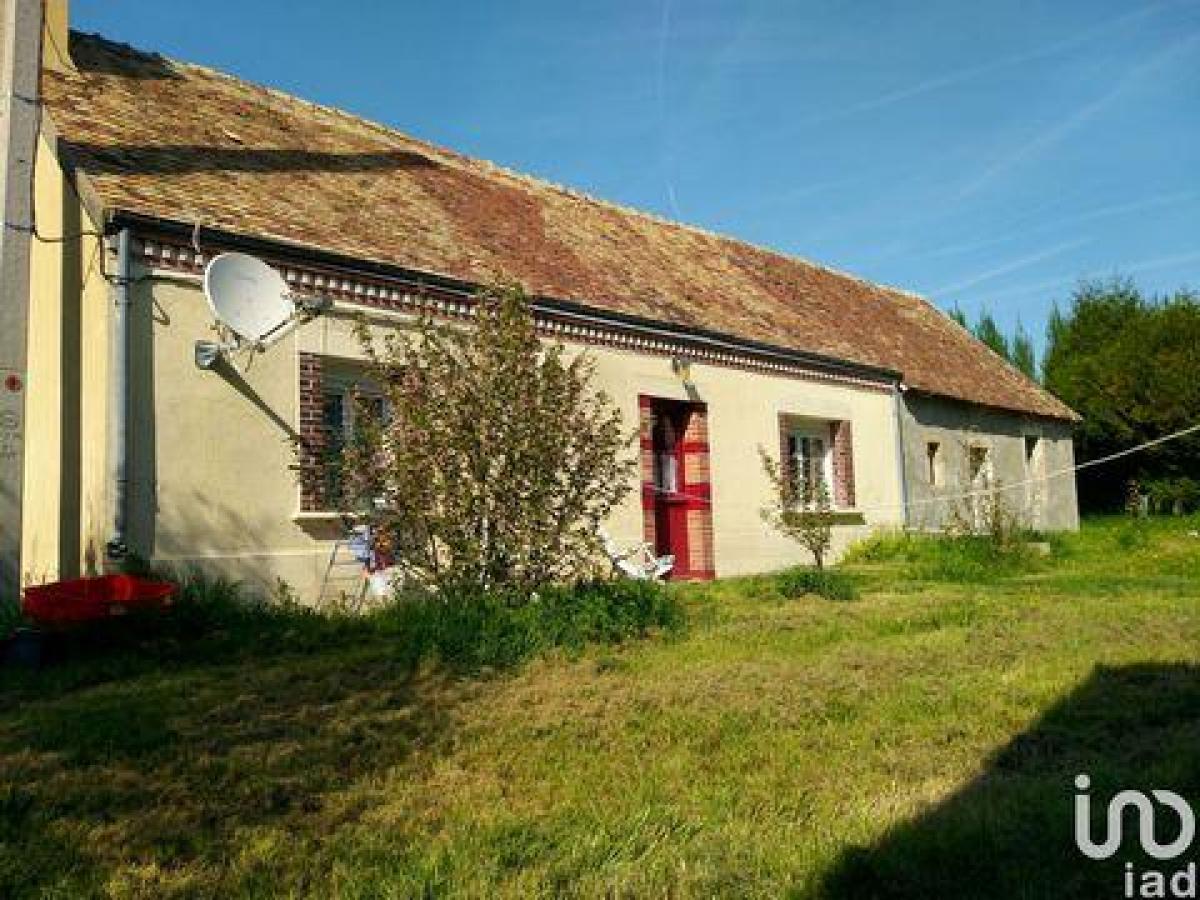 Picture of Home For Sale in Aveze, Puy De Dome, France