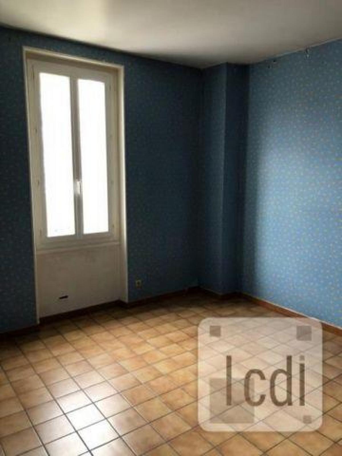 Picture of Apartment For Sale in Montelimar, Rhone Alpes, France