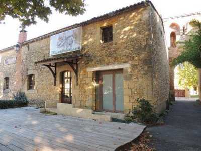 Office For Sale in Lalinde, France