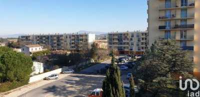 Condo For Sale in Sorgues, France