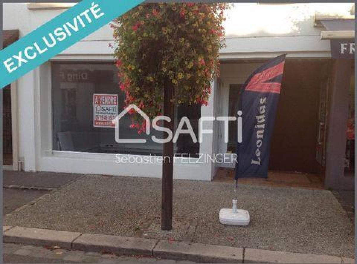 Picture of Office For Sale in Laon, Picardie, France