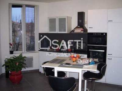 Apartment For Sale in Brignoles, France