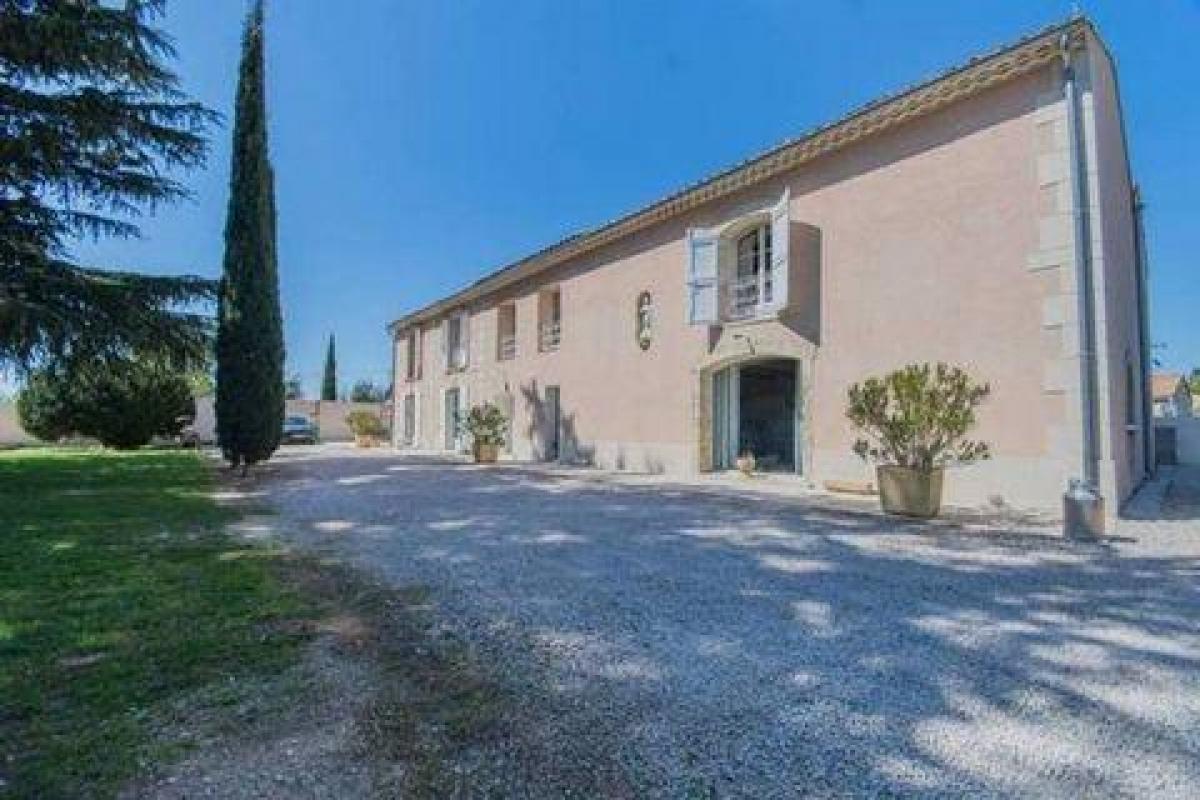 Picture of Home For Sale in Le Pontet, Provence-Alpes-Cote d'Azur, France