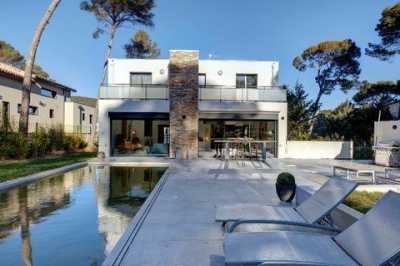 Home For Sale in Saint-Raphael, France