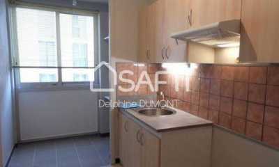 Apartment For Sale in Manosque, France