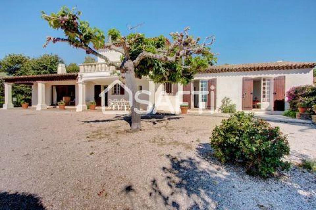 Picture of Home For Sale in Grimaud, Cote d'Azur, France