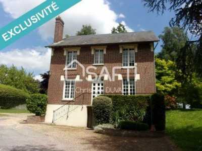 Home For Sale in Chauny, France