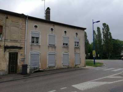 Apartment For Sale in Mirecourt, France