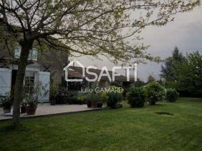 Home For Sale in Nalliers, France