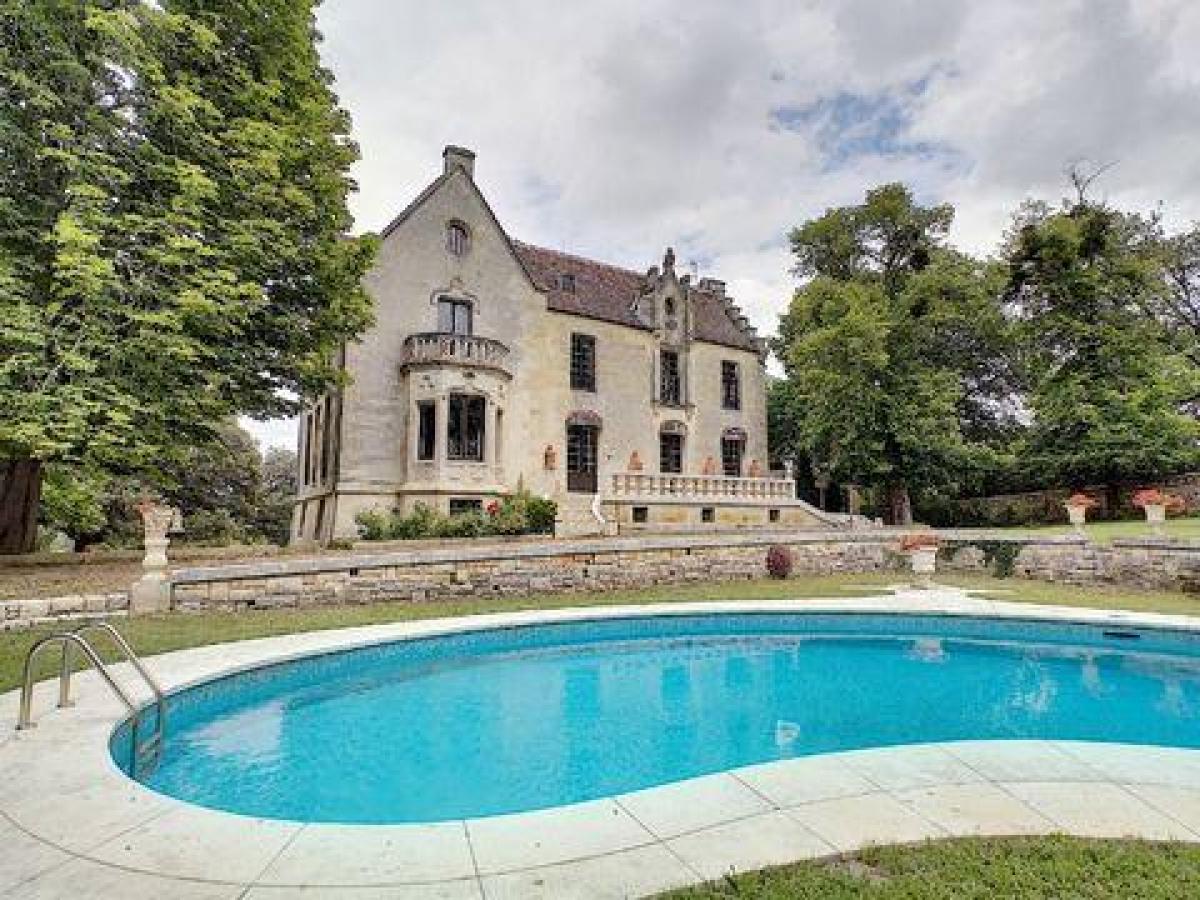 Picture of Home For Sale in Bordeaux, Aquitaine, France