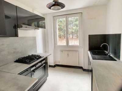 Apartment For Sale in Dijon, France