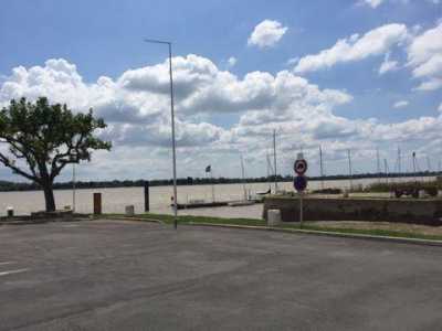 Home For Sale in Bourg, France