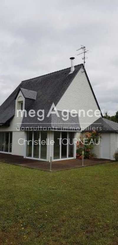 Home For Sale in Locmariaquer, France