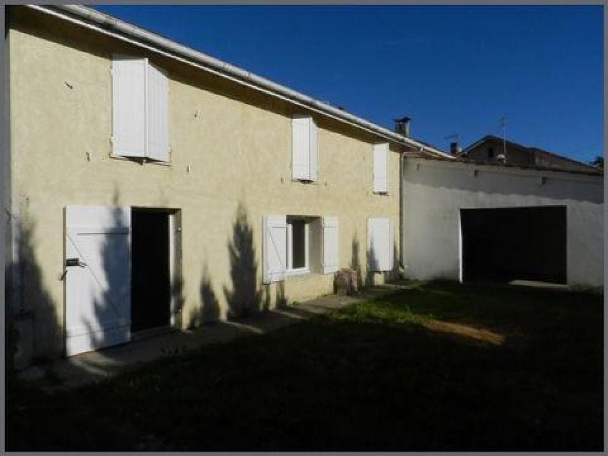 Picture of Home For Sale in Bourg, Bourgogne, France
