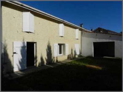 Home For Sale in Bourg, France
