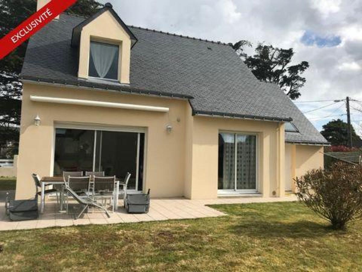 Picture of Home For Sale in Sarzeau, Bretagne, France