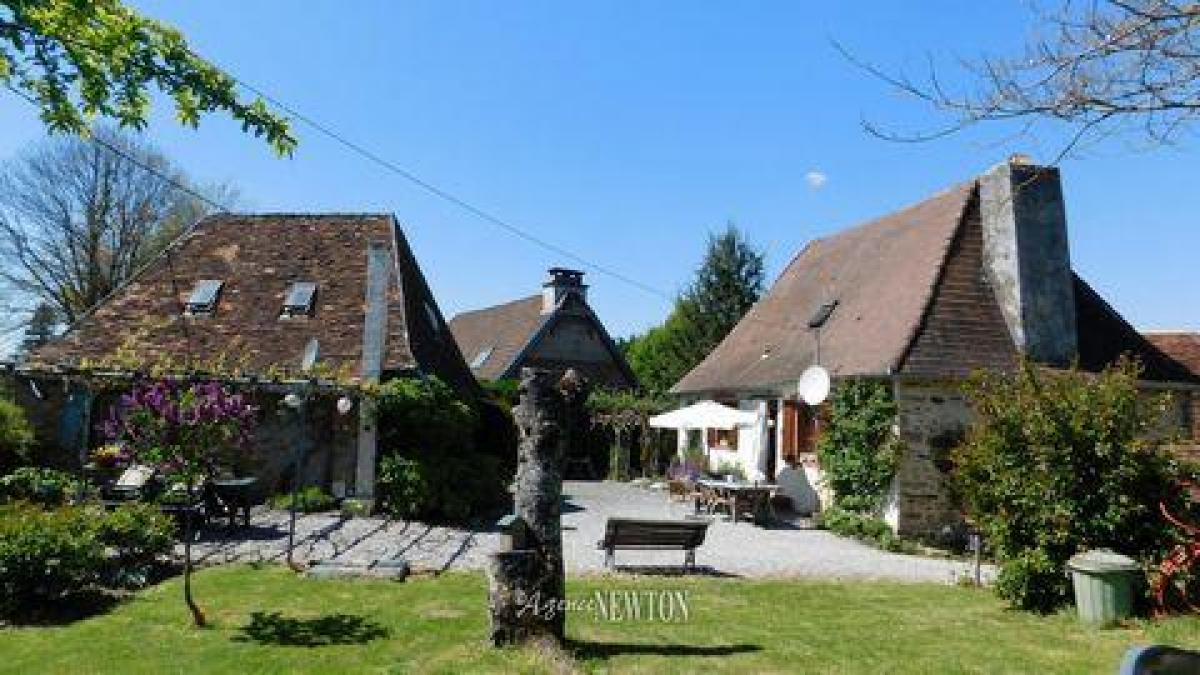 Picture of Home For Sale in Beyssenac, Correze, France