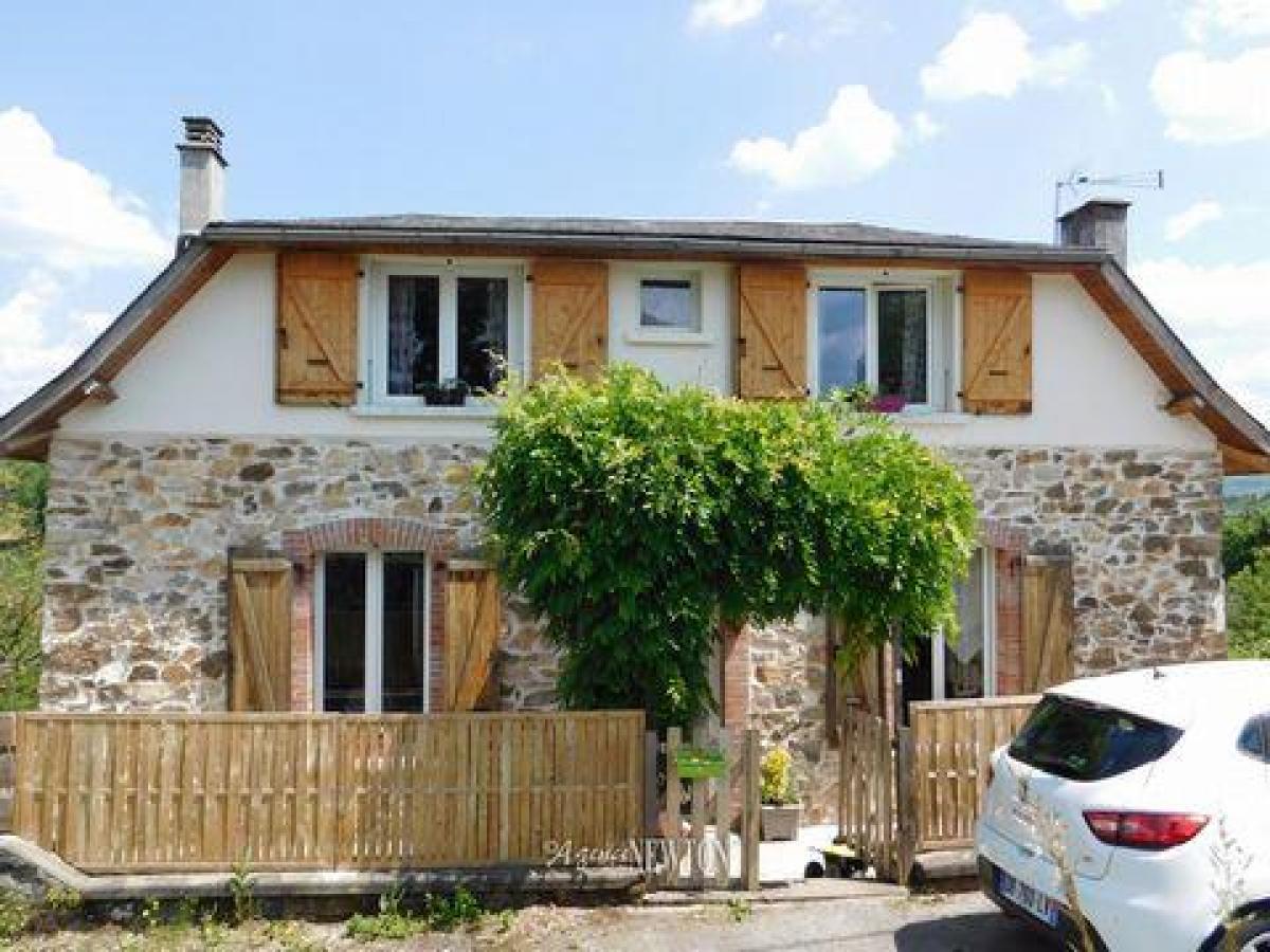 Picture of Home For Sale in Orliac De Bar, Correze, France
