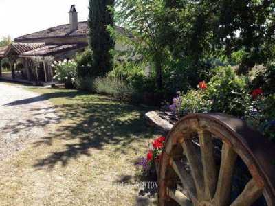 Farm For Sale in Cazes Mondenard, France