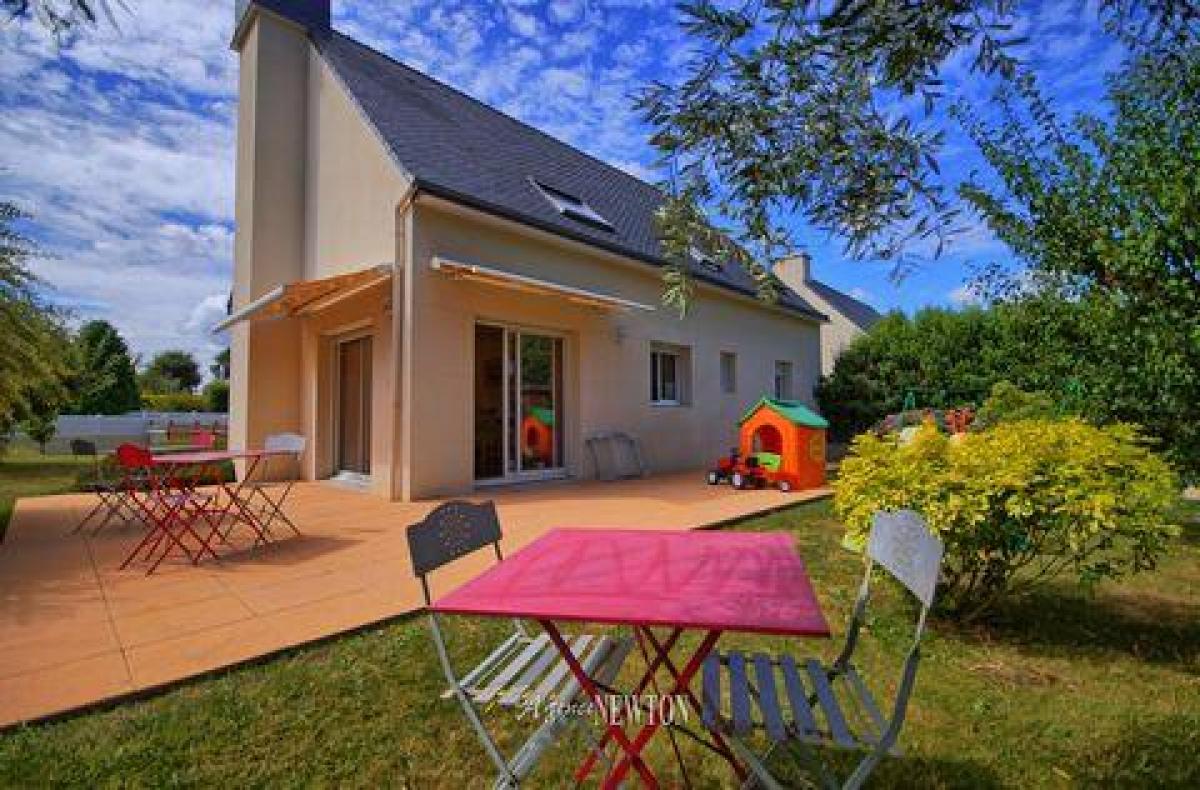 Picture of Home For Sale in Pluvigner, Morbihan, France