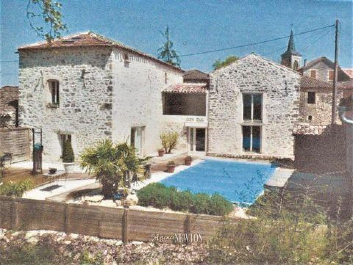 Picture of Home For Sale in Albas, Lot, France