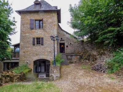Home For Sale in Turenne, France