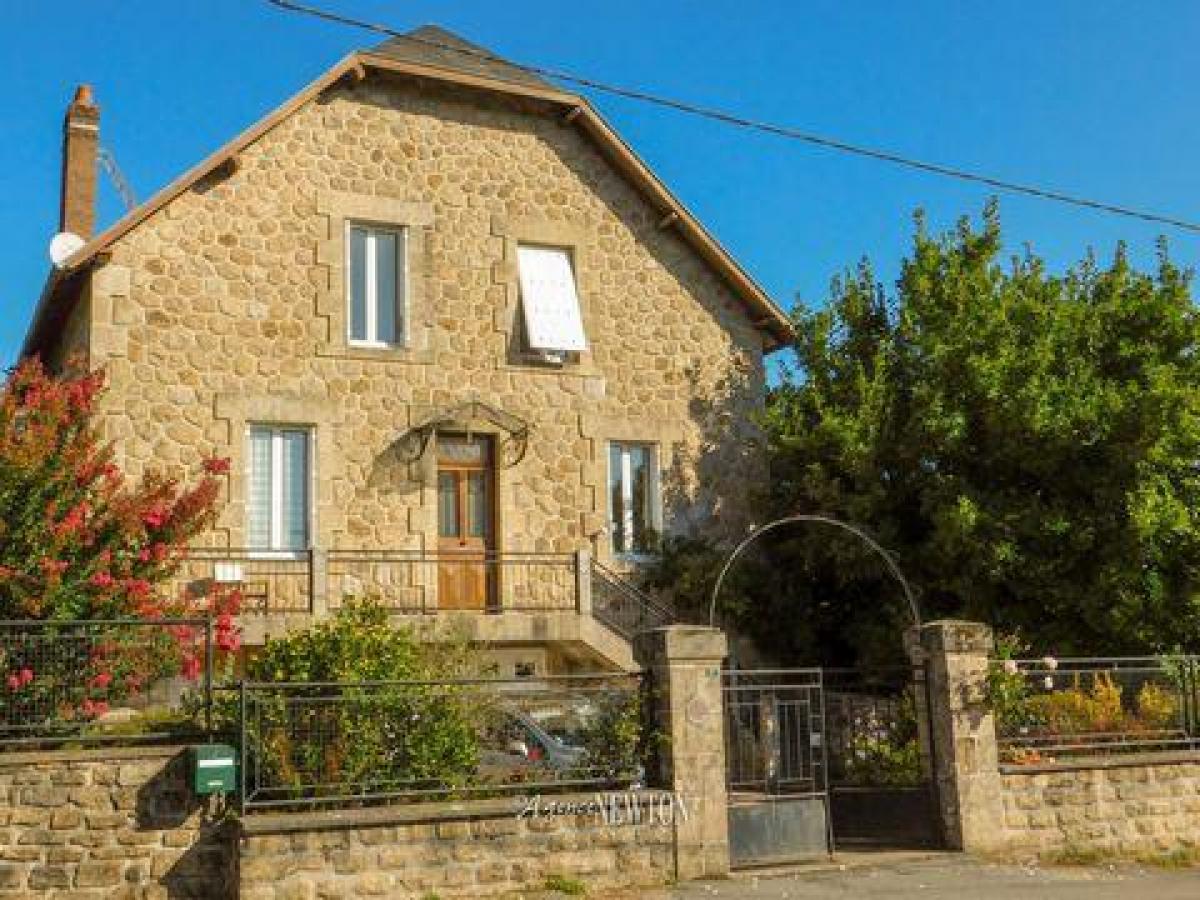 Picture of Home For Sale in Affieux, Limousin, France