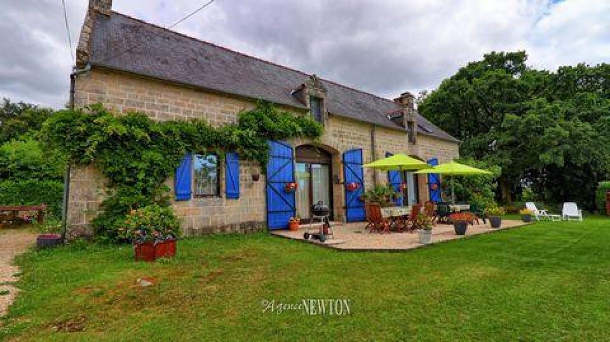 Picture of Home For Sale in Melrand, Morbihan, France