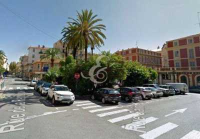 Retail For Sale in Menton, France