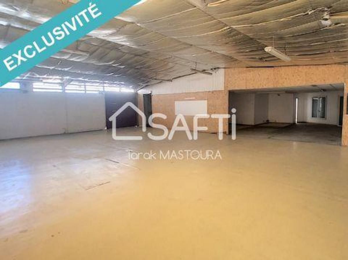 Picture of Apartment For Sale in Mont-de-Marsan, Aquitaine, France