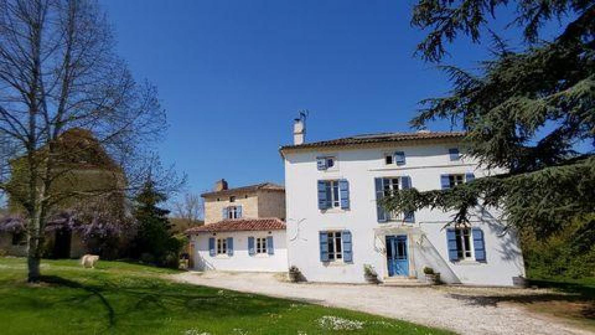 Picture of Home For Sale in Saint Clar, Midi Pyrenees, France