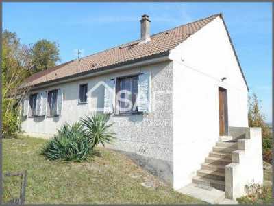 Home For Sale in Noyon, France