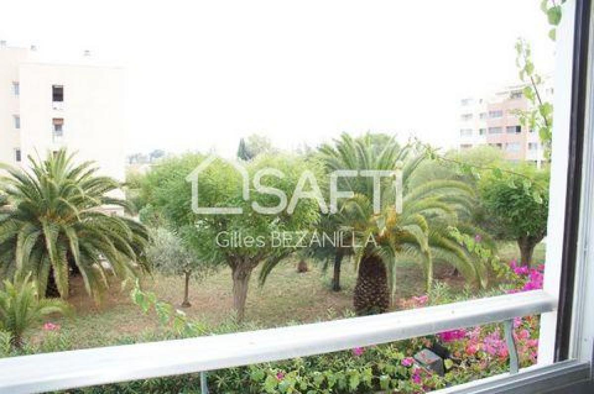 Picture of Apartment For Sale in Hyeres, Cote d'Azur, France